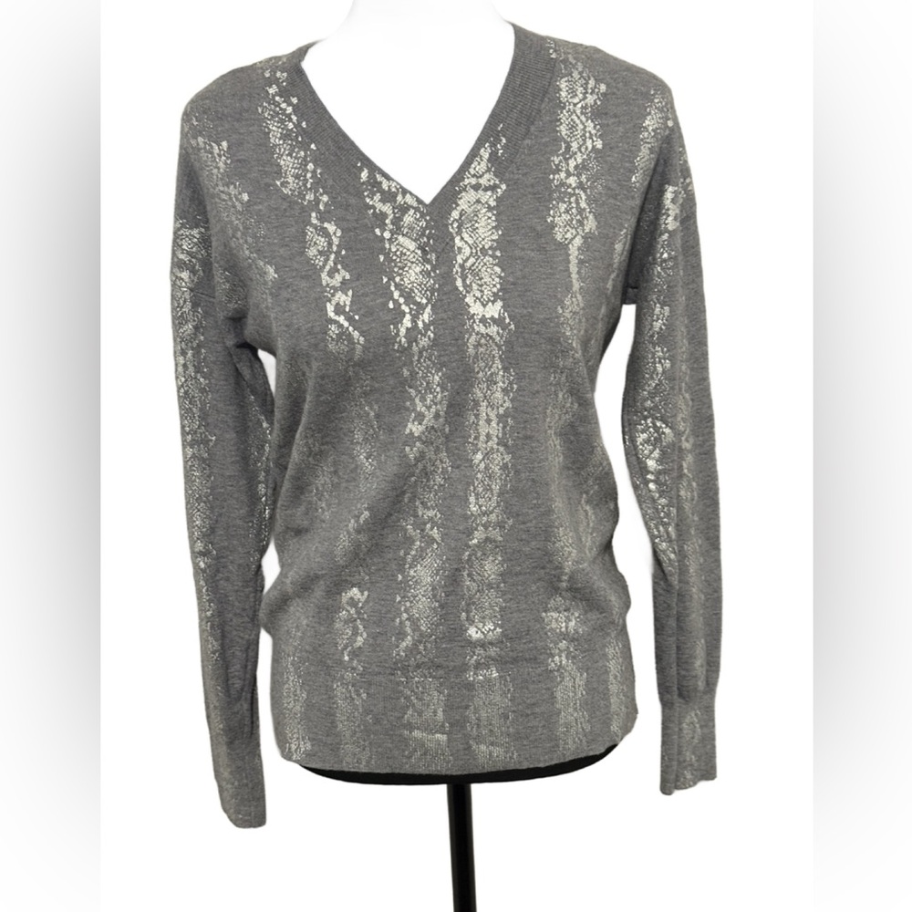 CHARLIE B Silver Patterned V-Neck Sweater